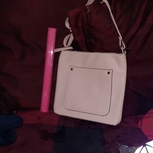 NWT GREY CROSSBODY BAG DEEP POCKETS CARRY ALL CROSS BODY PURSE PINK